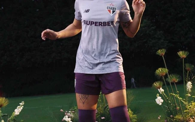São paulo lança inédita terceira camisa lilás exclusiva para o