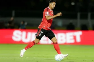 Danilo, do flamengo, revela ‘equilíbrio’ como chave para ultrapassar o