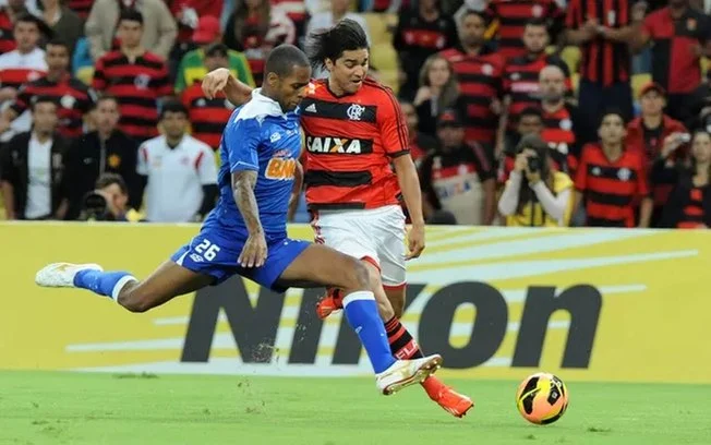 Libertadores: coincidência histórica e vantagem de mando de campo favorecem