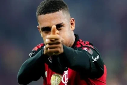Flamengo avança com ‘partidaça’ avassaladora: tática de marcação na saída