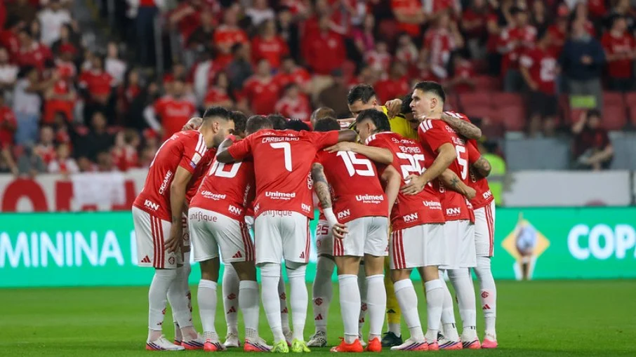 Crise aprofundada: internacional completa três meses sem vitórias no brasileirão