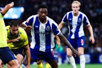 Dragões no topo: porto vence arouca e assume liderança isolada