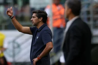 Abel ferreira revela estratégia psicológica no intervalo: ‘quase desafiá los’ para