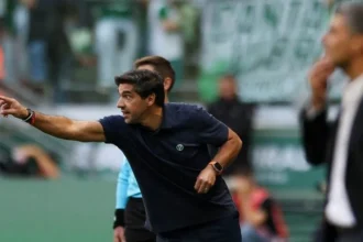 Abel ferreira elogia allan após goleada e manda recado direto