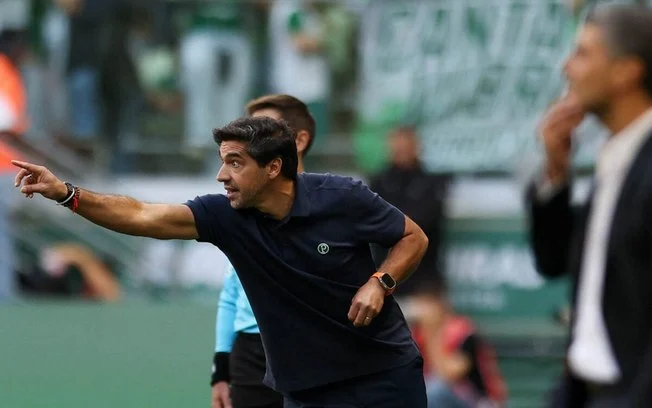 Abel ferreira elogia allan após goleada e manda recado direto