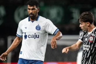 Corinthians perde para o coritiba por 2 a 1 no