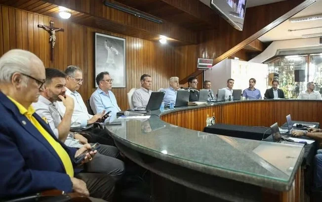Reunião crucial do conselho do santos é suspensa: oposição questiona