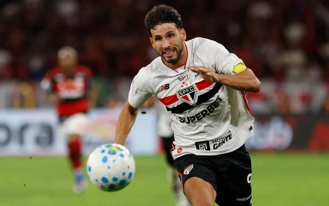 São paulo revive fantasma do rebaixamento: entenda as semelhanças preocupantes