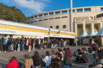Carla medeiros, ‘tudo é rio’ e a alma corinthiana: como