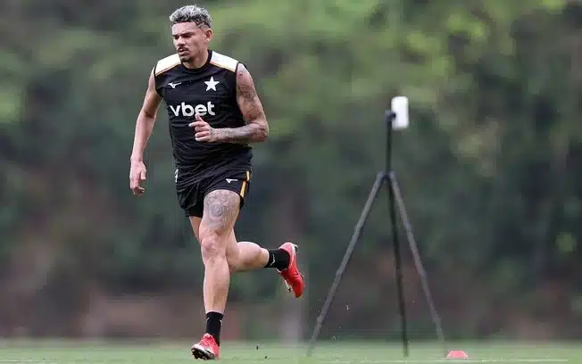 Tiquinho retorna ao botafogo: como a chegada do atacante esquenta
