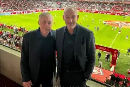 Imprensa espanhola detalha dupla missão de carlo ancelotti na frança: