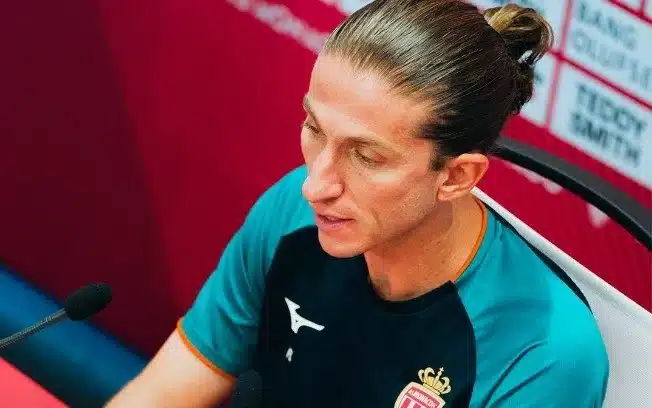 Filipe luís brilha no monaco: l’équipe exalta ‘doce firmeza’ e