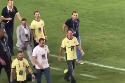 Marcos lamacchia em são januário: empresário acompanha jogo do vasco,