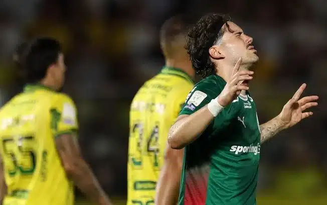 Abel ferreira detona arbitragem após empate do palmeiras: ‘inacreditável o