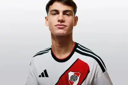 Flamengo acerta contratação de joaquín freitas, joia do river plate,