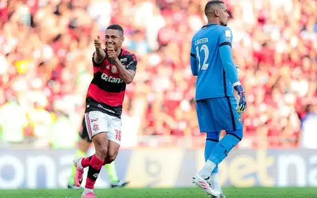 Samuel lino se consagra carrasco em clássicos e impulsiona o
