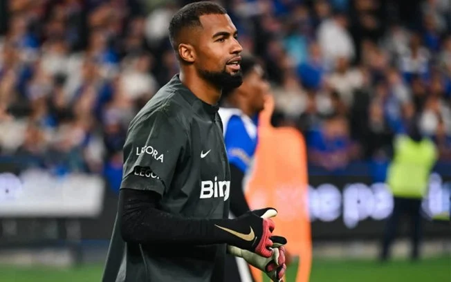 Goleiro robert sánchez, do chelsea, multado em r$ 10,6 mil