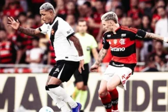 Vasco utiliza atacante david ‘dvd’ em campanha de marketing horas