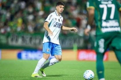 Grêmio recebe reforço de peso no meio campo para gre nal decisivo
