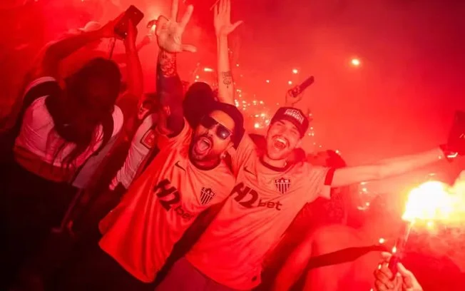 Atlético mineiro lança terceira camisa laranja de 2026 em homenagem