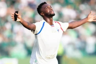 Fortaleza vence goiás fora de casa com gol de vitinho