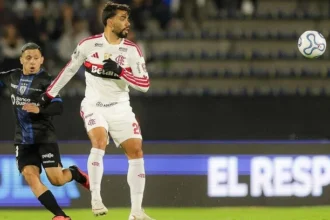 Lucas paquetá herda a camisa 11 do flamengo após saída