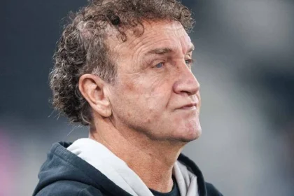 Com santos em ascensão, cuca confirma philippe coutinho e projeta