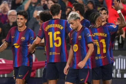Show de raphinha (hat trick) e golaço de gabriel jesus: barcelona