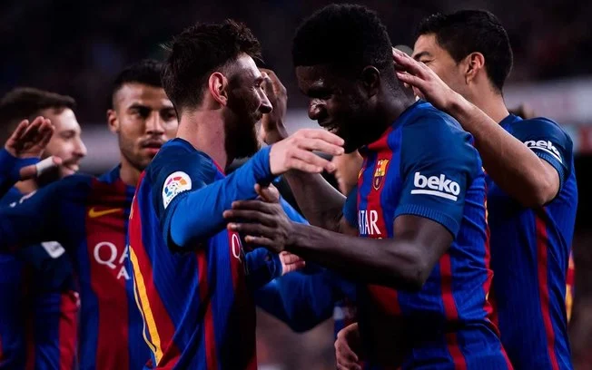 Umtiti alfineta jogadores que ‘pedem’ bola de ouro, elogia messi