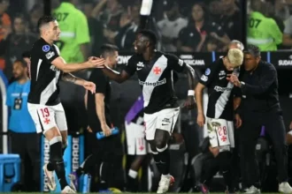 Com rotação tática e gestão de elenco, pedro emanuel supera