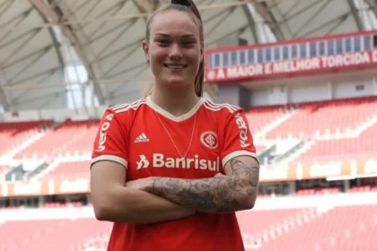 Maiara, ex internacional, brilha na nwsl: aos 22 anos, deixa de