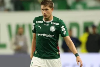 Palmeiras ajusta defesa com retorno de gustavo gómez e desfalque