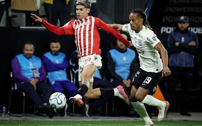 Corinthians busca virada crucial contra o fluminense na neo química