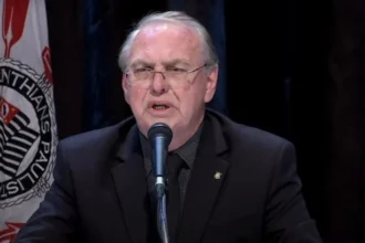 Osmar stabile, presidente do corinthians, rebate denúncia do mp sp e