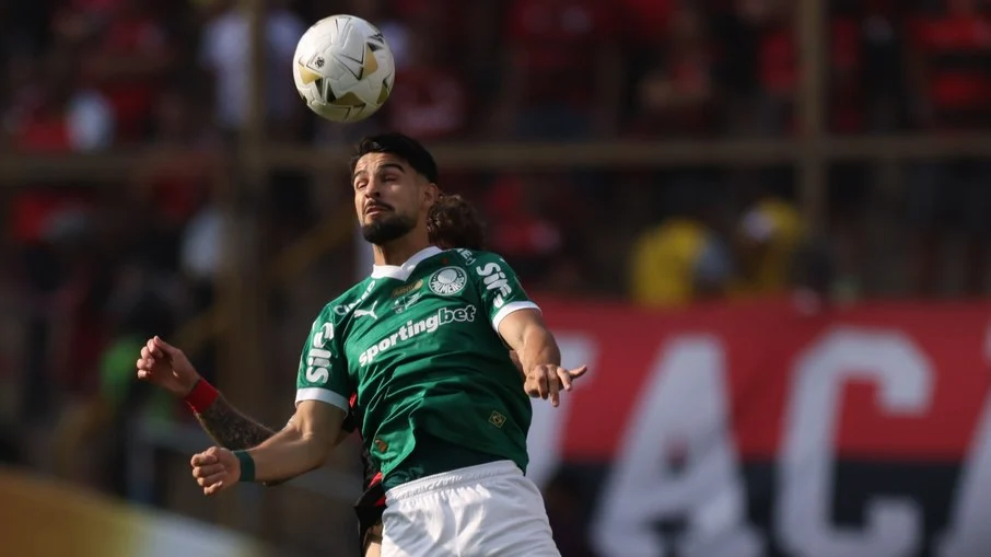 Revolução no futebol sul americano? Clubes argentinos comemoram redução de estrangeiros