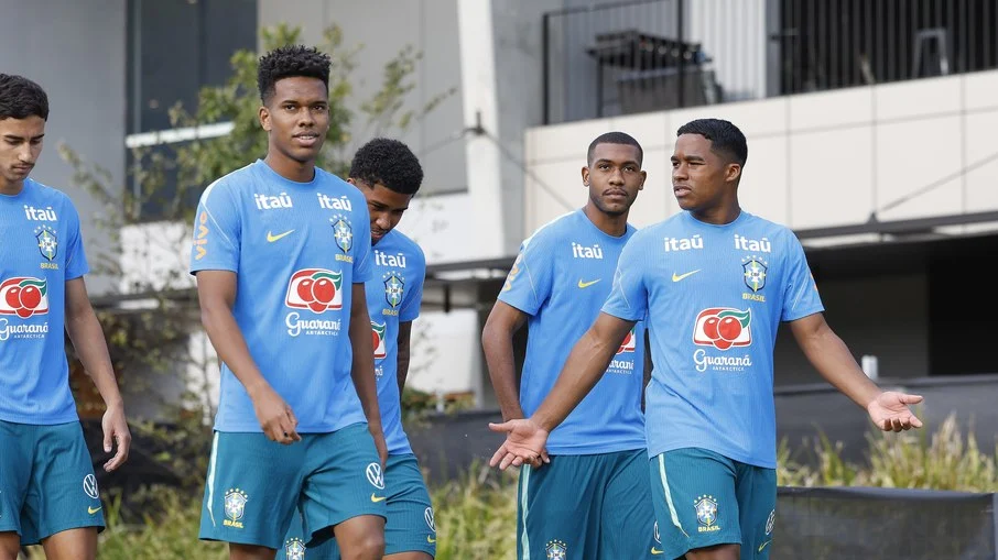 A inusitada coincidência: endrick e estêvão, joias ex palmeiras, nunca atuaram