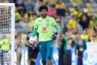 Ancelotti e hugo souza: imprensa espanhola não perdoa erro do