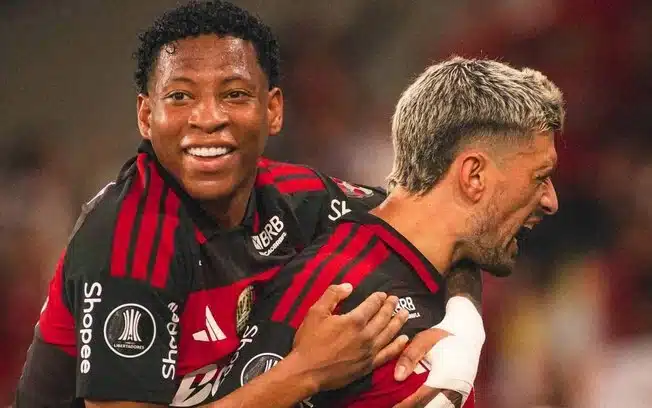 Arrascaeta fratura punho em jogo do uruguai e piora crise