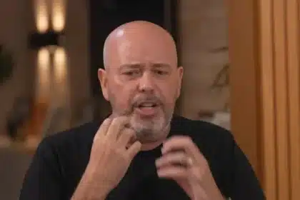 Alex escobar celebra retorno emocionante ao globo esporte rj após