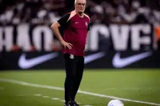 Corinthians de fernando diniz em crise: entenda como o timão