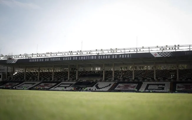 Vasco avalia ação judicial para jogar semifinal da sul americana em