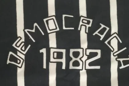 Voto consciente: o orgulho de minha camisa corinthiana declarar valores