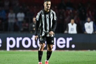 Gabigol e coutinho lideram virada do santos sobre o são