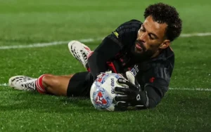 Vozinha, astro de cabo verde, revela o lado sombrio da
