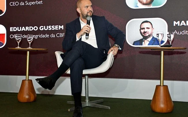 Fluminense garante r$ 10 milhões em outubro com adiantamento estratégico