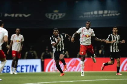 Atlético mg perde atacante cassierra por lesão e enfrenta desafios no