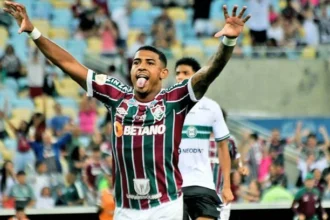 Fluminense defende invencibilidade de 17 anos contra o coritiba no