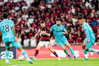Santos e flamengo em duelo direto: líderes do returno do