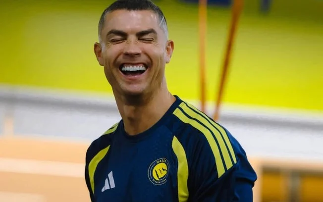 Dolores aveiro, mãe de cristiano ronaldo, revela choro e tristeza: